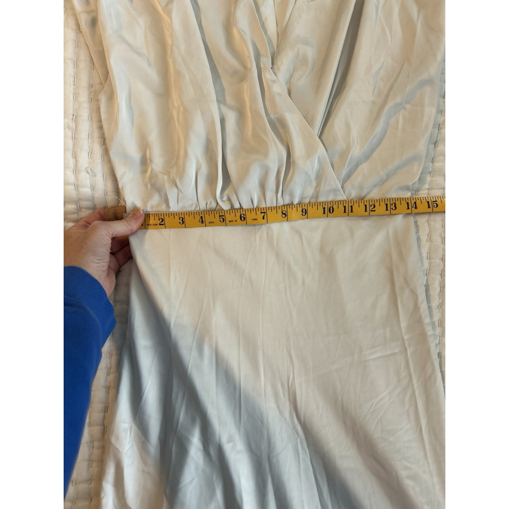 Petal and Pup Amarlee Maxi Dress Satin Size Small NWOT White - Picture 11 of 13